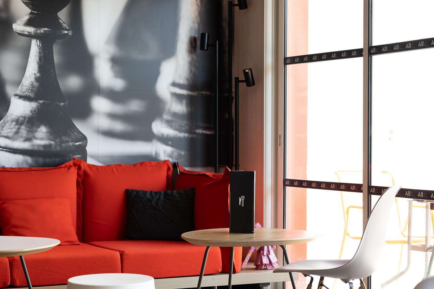 Ibis Perpignan Sud Saint Charles Exterior foto